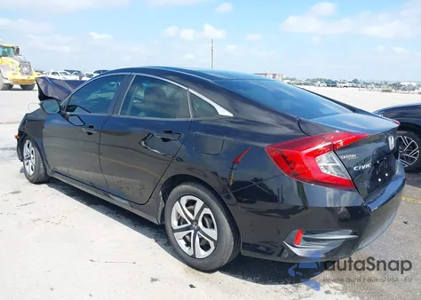 2018 Honda Civic Lx z USA, uszkodzony, nr VIN 2HGFC2F54JH573272